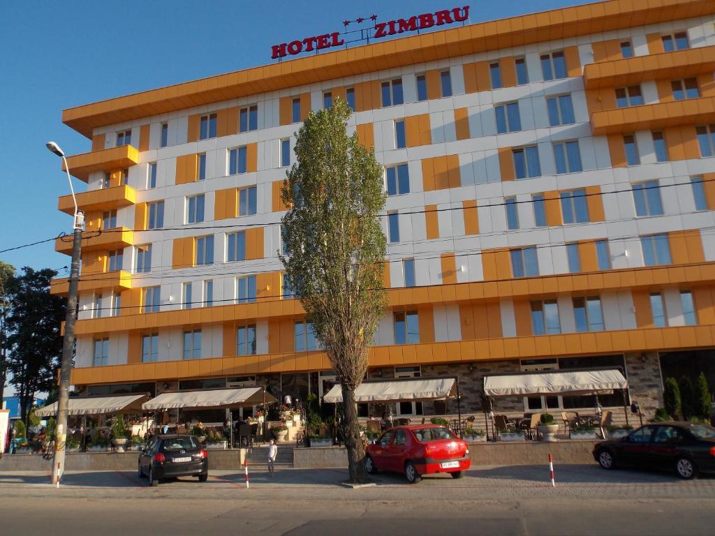 Hotel Zimbru Iasi Esterno foto